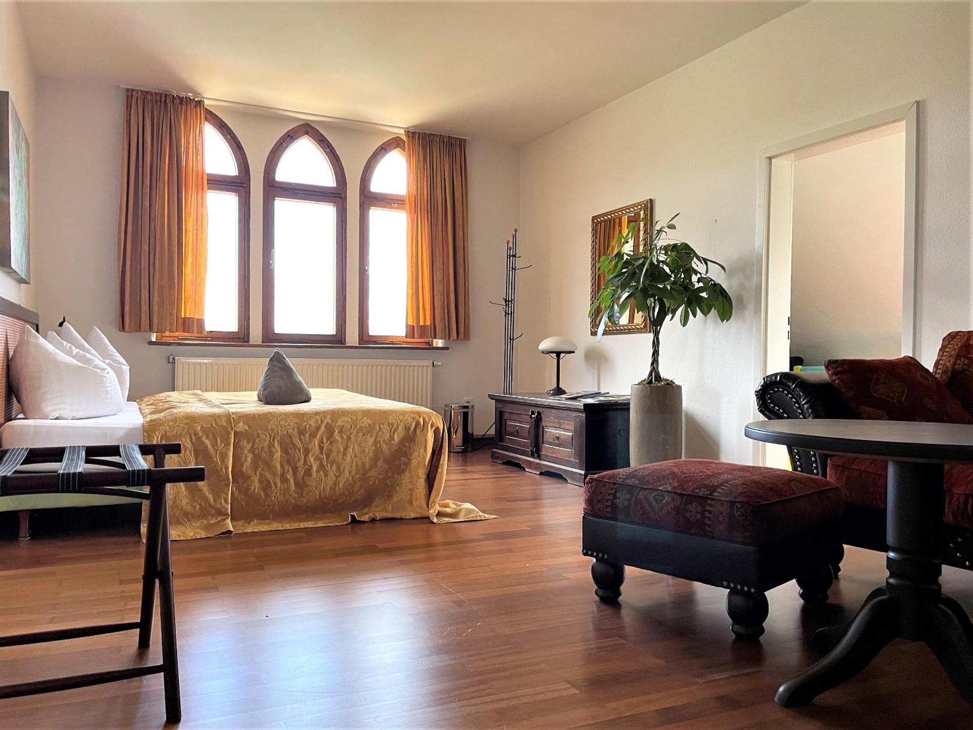 Hotel & Restaurant Schloss Weissenburg Uhlstadt-Kirchhasel Room photo